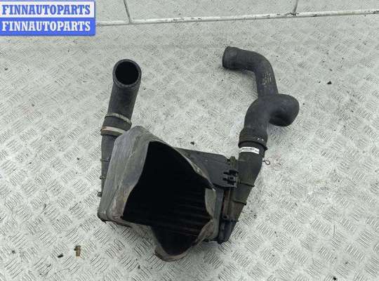 купить Радиатор интеркулера на Volkswagen Passat B5