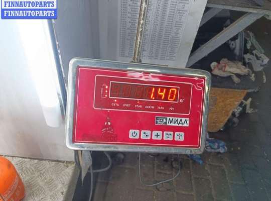 купить Уплотнитель двери передней правой на Ford Transit (2000-2006)