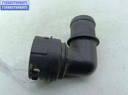 купить Фланец (тройник) системы охлаждения на Skoda Roomster