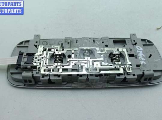 купить Фонарь салонный (плафон) на Volkswagen Golf-6