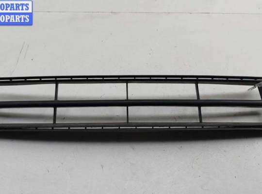 купить Решётка (заглушка) в бампер на Skoda Fabia mk1 (6Y)