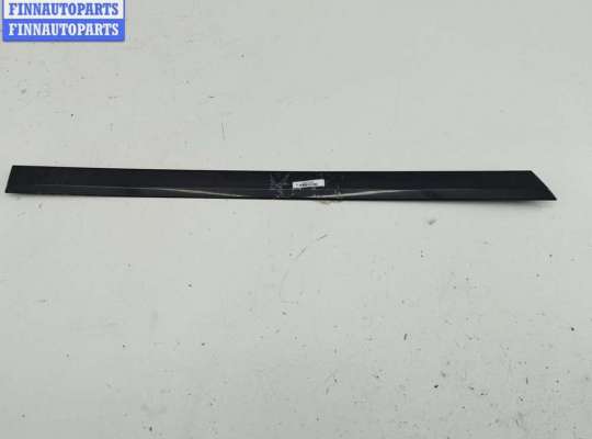 Молдинг двери задней правой AU1717975 на Audi A6 C5 (1997-2005)