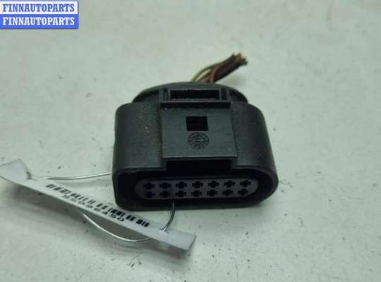 купить Разъем (фишка) проводки на Volkswagen Passat B5+ (GP)