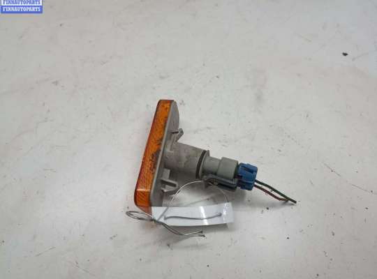 купить Повторитель поворота правый на Opel Omega B (1994-2003)