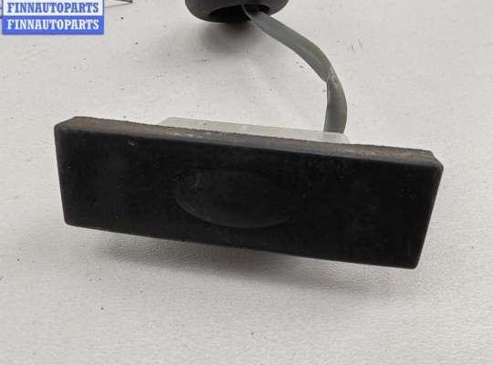 купить Кнопка открывания багажника на Hyundai i30