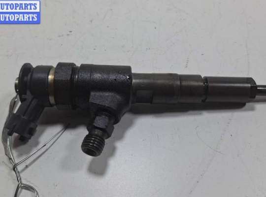 купить Форсунка топливная на Peugeot 206