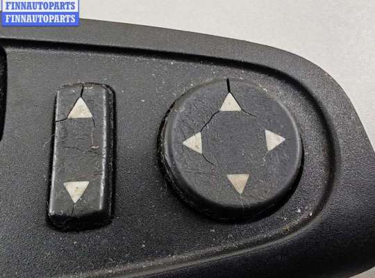 купить Блок кнопок управления стеклоподъемниками на Fiat Stilo