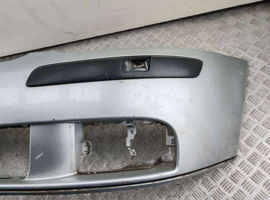 купить Бампер передний на Volkswagen Golf-5