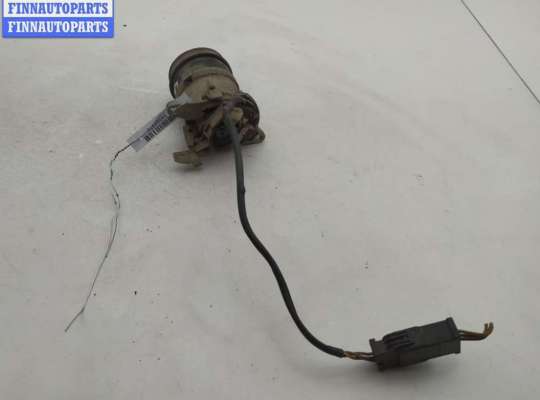 купить Кнопка открывания багажника на Audi A6 C4 (1994-1997)