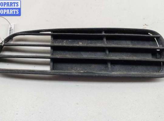 Купить Решётка (заглушка) в бампер на Audi 80 B4 (1991-1996) Решётка (заглушка) в бампер AU1702079 на Audi 80 B4 (1991-1996)