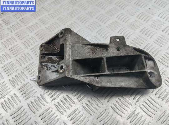 купить Кронштейн двигателя опорный на BMW X5 E53 (1999-2006)