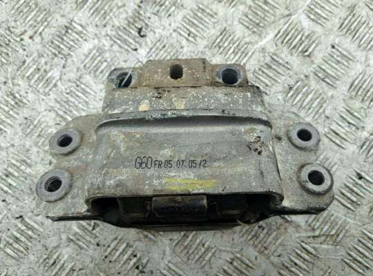 купить Подушка крепления КПП на Volkswagen Golf-5