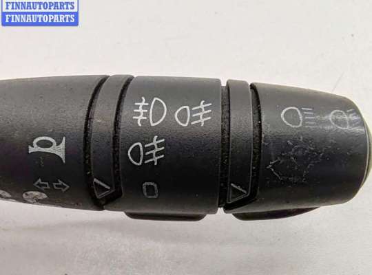 купить Переключатель поворотов на Renault Laguna I (1993-2000)