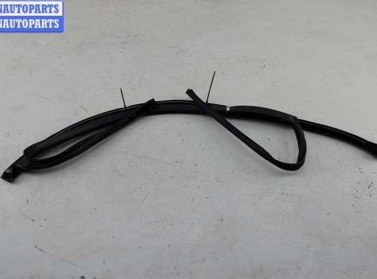 купить Уплотнитель двери передней левой на Opel Vectra C (2002-2008)