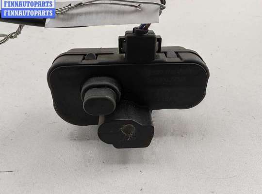 купить Активатор (привод) замка лючка бака на Volkswagen Golf-6