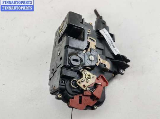 купить Замок двери задней правой на Volkswagen Touran