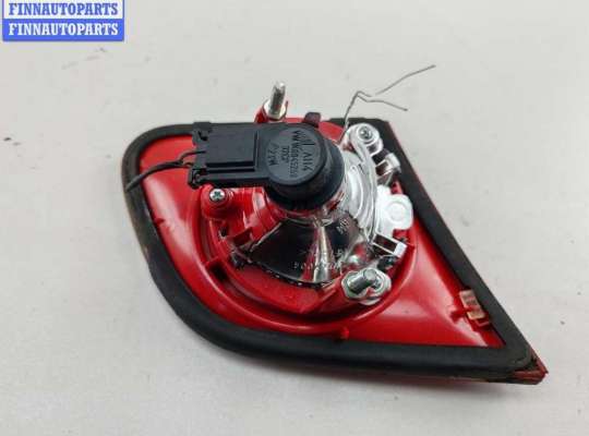 купить Фонарь крышки багажника правый на Volkswagen Passat B6