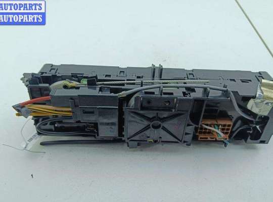 купить Переключатель отопителя на Mercedes Vito-1 W638 (1996-2003)