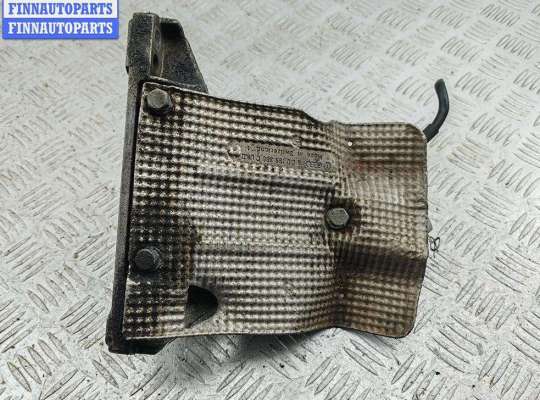 купить Кронштейн двигателя опорный на Audi A4 B5 (1994-2001)