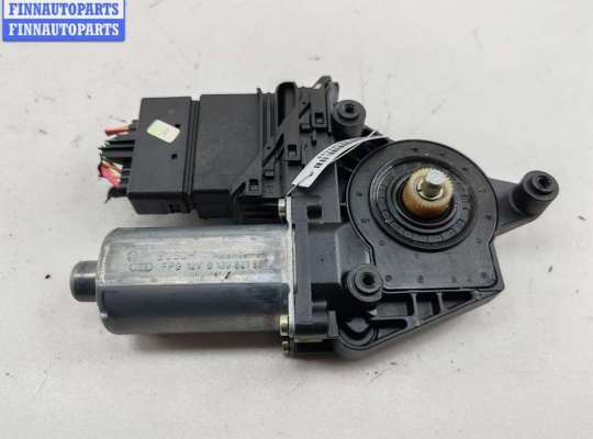 купить Моторчик стеклоподъемника задний правый на Volkswagen Passat B5+ (GP)