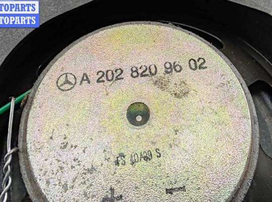 купить Динамик двери передней правой на Mercedes C-Class W202 (1993-2000)