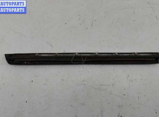 купить Молдинг двери задней левой на Audi A6 C5 (1997-2005)