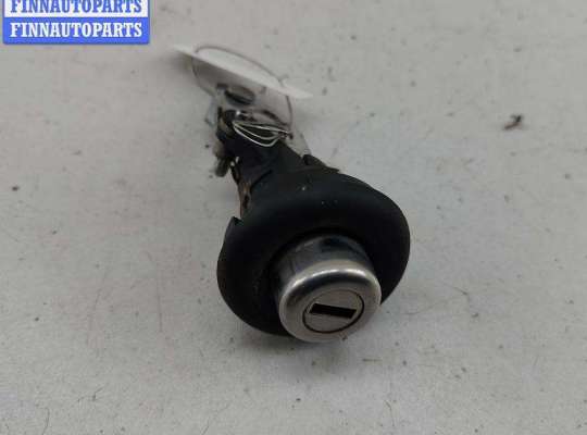 купить Кнопка открывания багажника на Dacia (Renault) Sandero I (2008-2012)