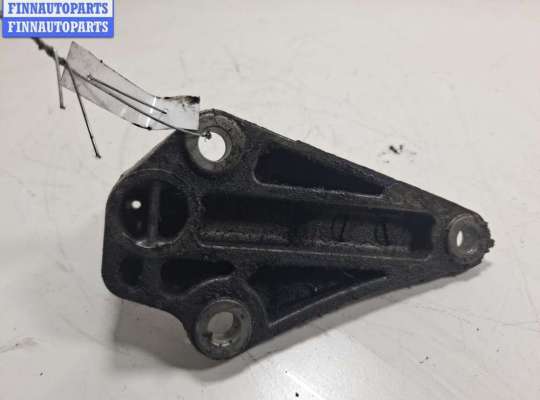 купить Кронштейн двигателя опорный на Audi A6 C5 (1997-2005)