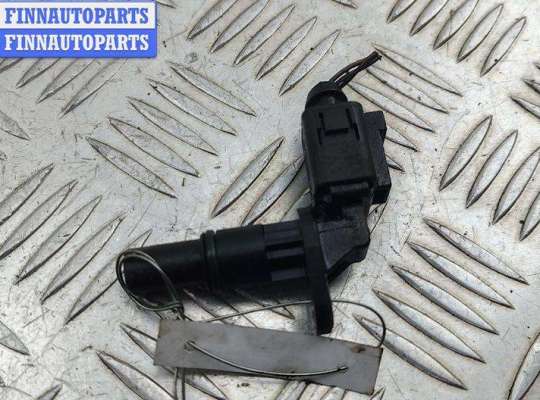 купить Датчик положения распредвала на Volkswagen Passat B6