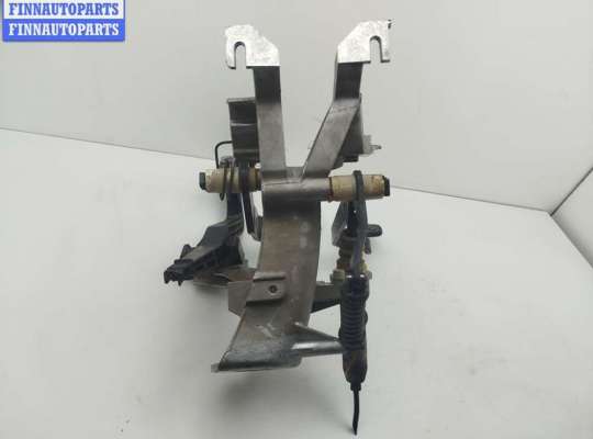 купить Узел педальный на Audi 80 B4 (1991-1996)