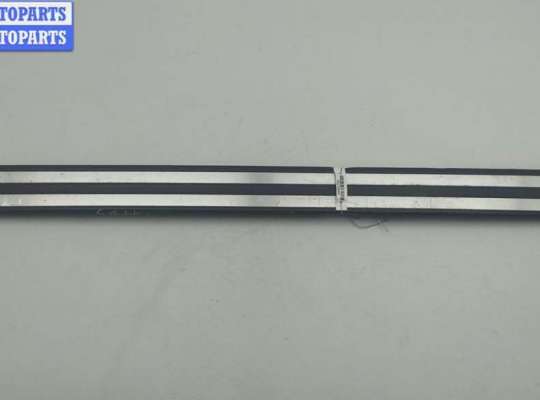 Накладка на порог внутренняя (салона) MB1730837 на Mercedes E-Class W210 (1995-2002)
