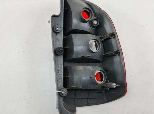 Фонарь задний на Mitsubishi Space Star DG0