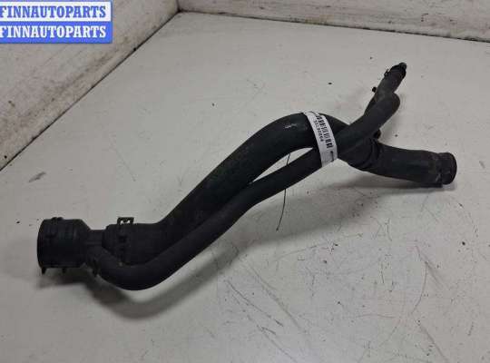 купить Патрубок отопителя (печки) на Volkswagen Golf-5