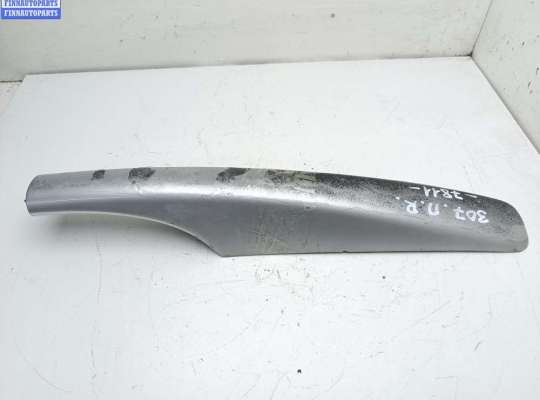 купить Накладка (заглушка) рейлинга на Peugeot 307