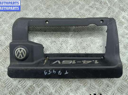 купить Накладка декоративная на двигатель на Volkswagen Golf-4