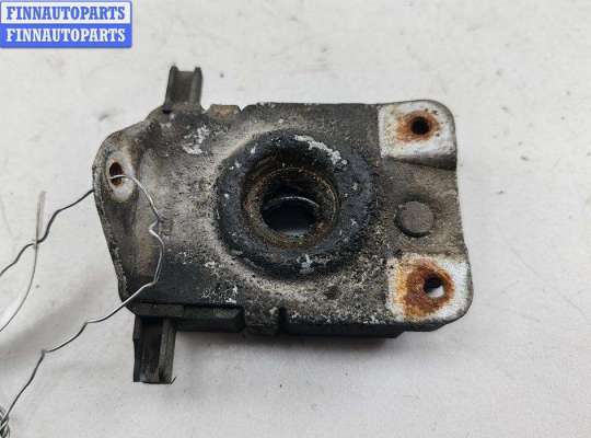 купить Замок капота на BMW 3 E46 (1998-2006)