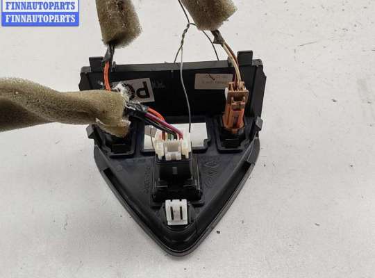 купить Кнопка аварийной сигнализации (аварийки) на Renault Koleos