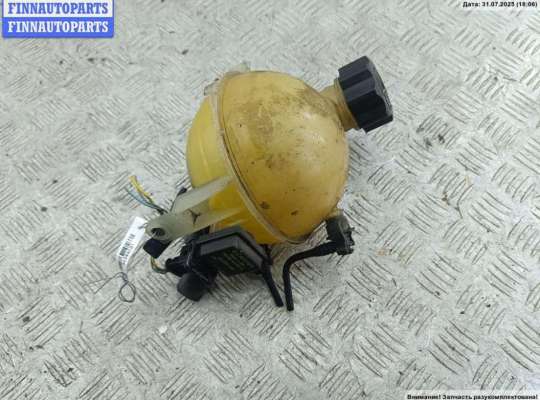 Бачок расширительный на Peugeot 307
