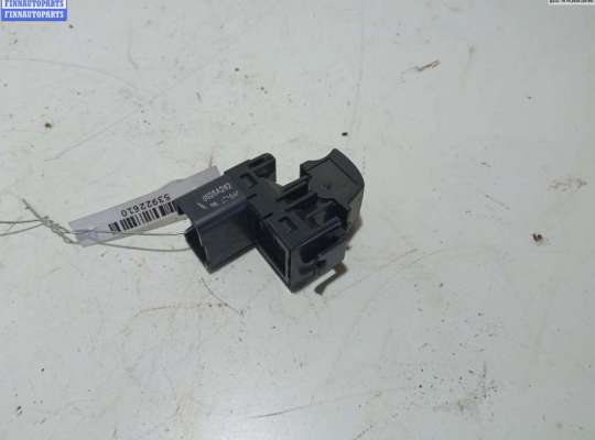 купить Кнопка стеклоподъемника переднего правого на Mitsubishi Space Star/Mirage (2012- )