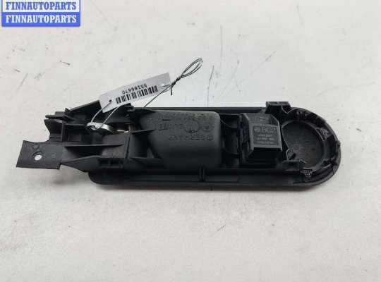 купить Ручка двери внутренняя задняя правая на Volkswagen Passat B5