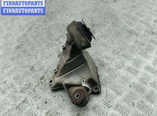 купить Кронштейн КПП опорный на Volkswagen Passat B5+ (GP)