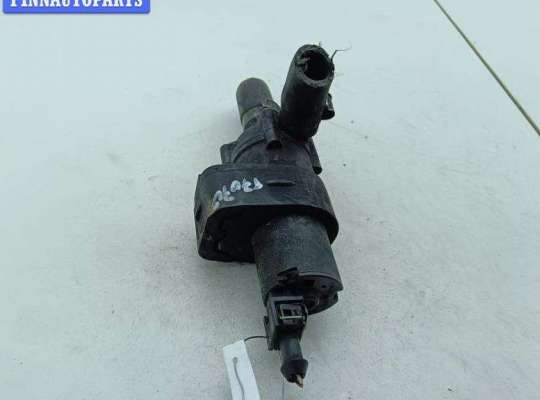 купить Насос водяной дополнительный на Mercedes M-Class ML W163 (1998-2004)