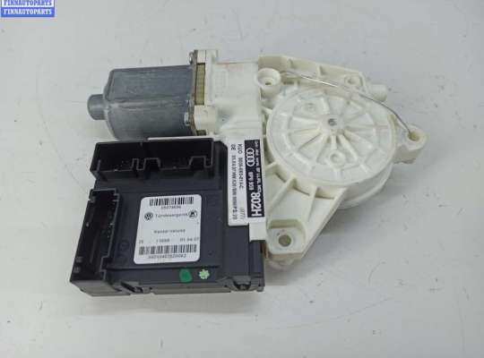 купить Моторчик стеклоподъемника передний правый на Audi A3 8P (2003-2012)