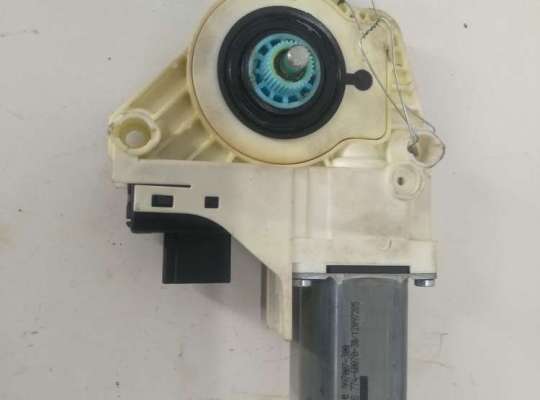 купить Моторчик стеклоподъемника задний левый на Audi A6 C6 (2004-2011)