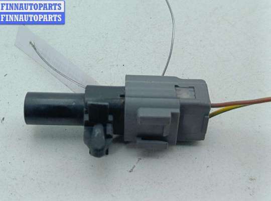 купить Датчик температуры на Mazda 6 (2002-2007) GG/GY