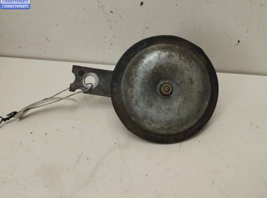 купить Сигнал (клаксон) на Mitsubishi Galant (1993-1996)