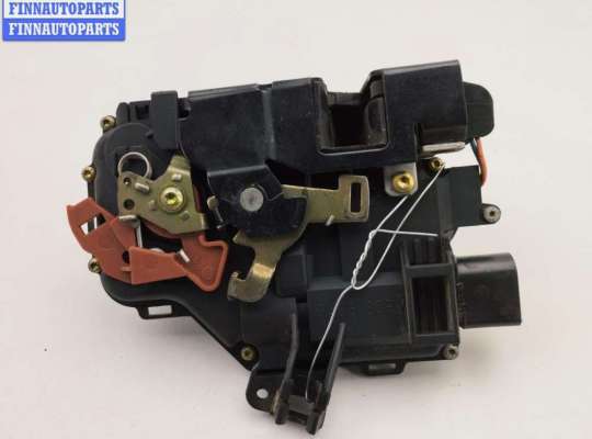 Купить Замок двери передней правой на Audi A4 B6 (2001-2004) Замок двери передней правой AU1747370 на Audi A4 B6 (2001-2004)