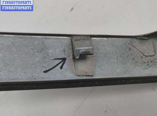 Планка подсветки номера на Opel Astra H / Classic