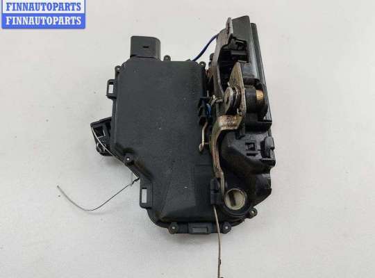 купить Замок двери передней правой на Volkswagen Passat B5