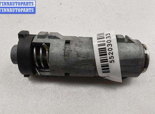 купить Личинка замка багажника на Volkswagen Caddy (2004-2010)